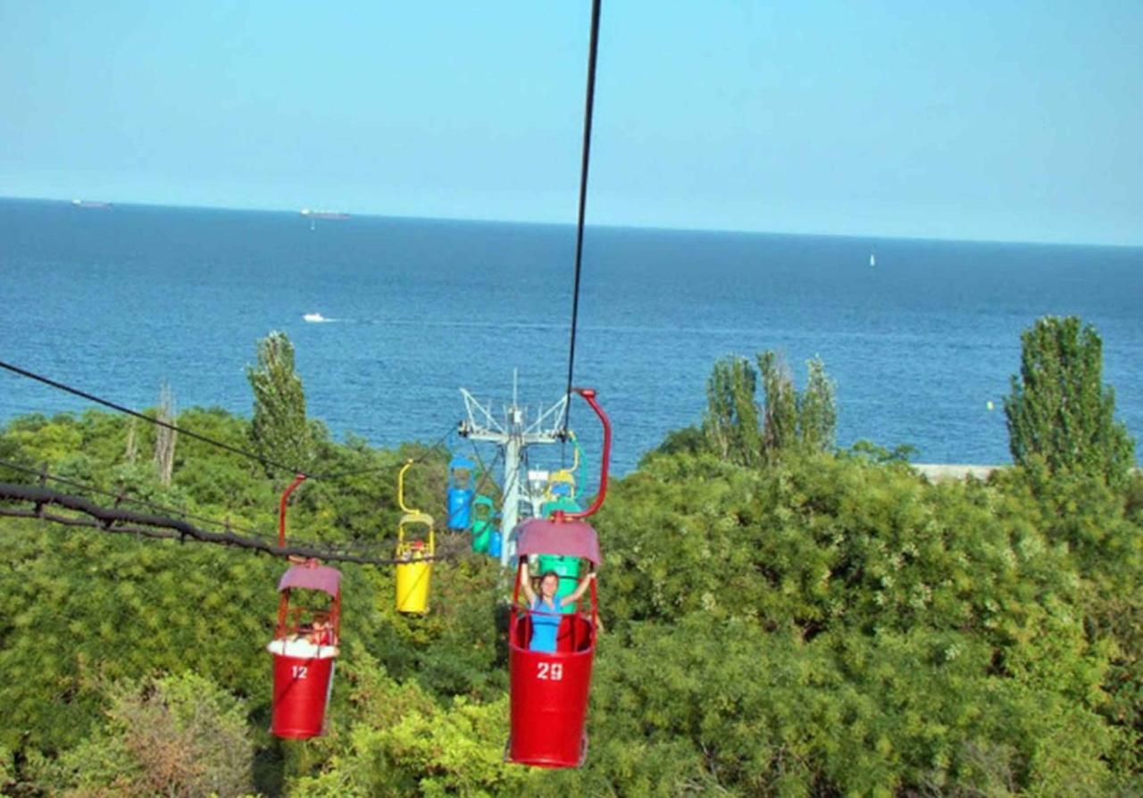 Студия С Двориком В Отраде Odessa Extérieur photo